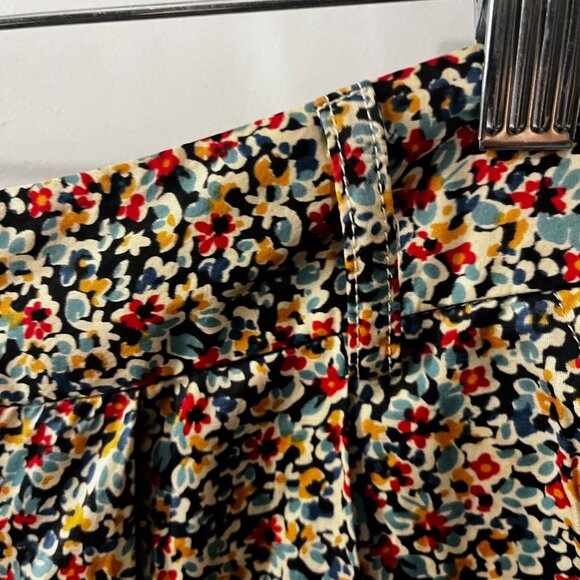 Anthropologie COREY LYNN CALTER Ditzy Floral Print Silk/Cotton Shorts Size 10 - Picture 6 of 9
